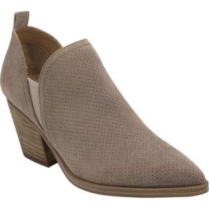 Marc Fisher Dalar Suede Leather Perforated Pointed Toe Chelsea Bootie 9.5M EUC